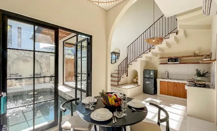 Prime Oberoi Modern 2br Instaworthy 1 Min To La Favela No Floods Walk To Eat Street