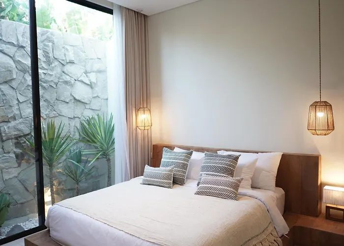 Prime Oberoi Modern 2br Instaworthy 1 Min To La Favela No Floods Walk To Eat Street 别墅 塞米亚克